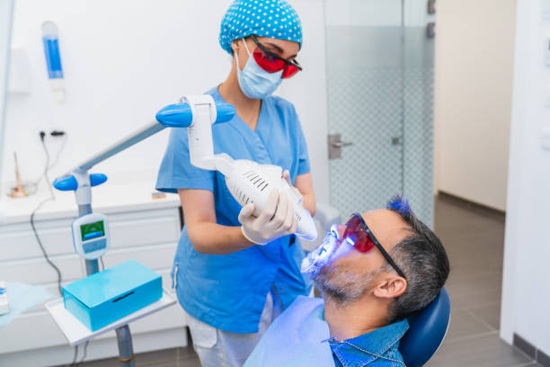 Best Emergency Tooth Extraction in La Croft, OH